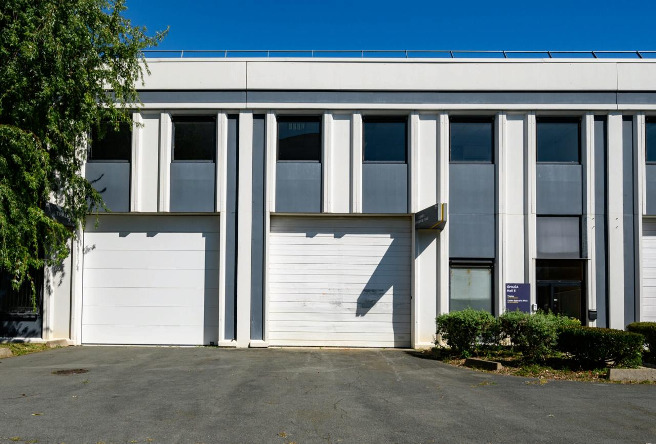 Local d'activité Villebon-sur-Yvette 835m² Location local d'activité Villebon-sur-Yvette Essonne OLACT2530891 1